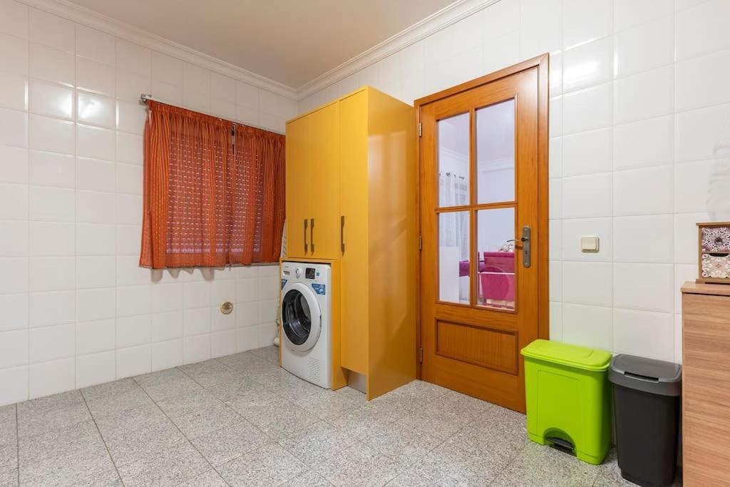 אבאירו Pereira'S Apartment- Free Garage מראה חיצוני תמונה